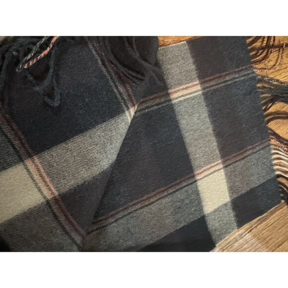 CLUB ROOM Men's Plaid 100% Cashmere Scarf Brown Beige Black Fringe 65x12” - Picture 11 of 13